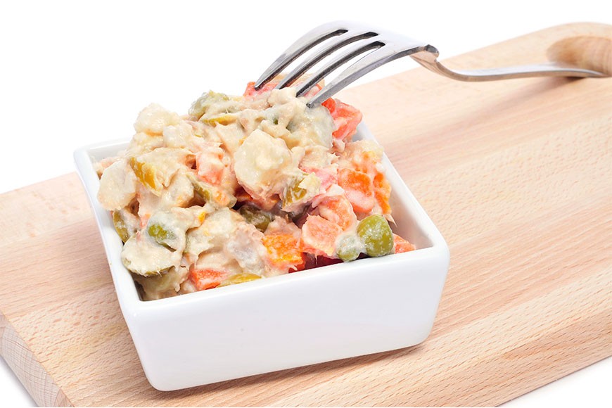 Ensalada rusa con atún muy fácil