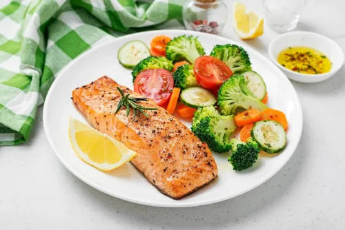 Filet de salmón con panaché de vegetales
